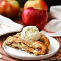 Discover the Deliciousness of Great-Grandma's Apple Strudel